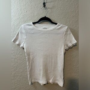 Basic White Tee, Size Small